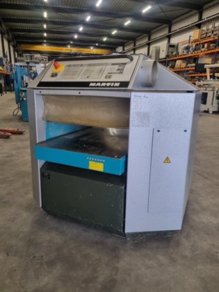 2001 Martin T44