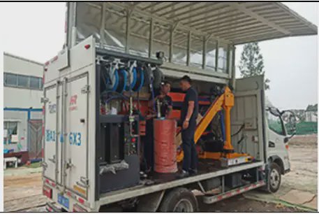 Multi purpose maintenance truck