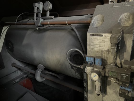 2013 Centrifugal casting machine