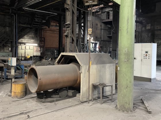 2013 Centrifugal casting machine