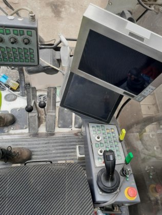 2006 Liebherr LRB125