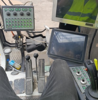 2006 Liebherr LRB125