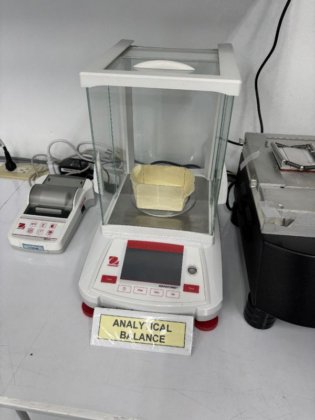 COMPLETE LABORATORY