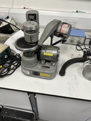 2010 COMPLETE LABORATORY