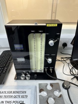 2010 COMPLETE LABORATORY