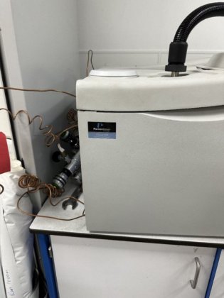 2010 COMPLETE LABORATORY