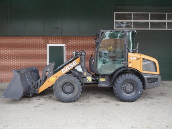 2023 Case 21F XT