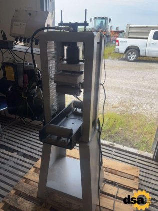 Test Mark Dynamometer