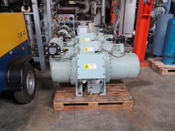 2007年福盛实业有限公司SR-4 H / 二手交流螺杆压缩机