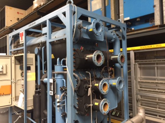 2010年 サーマックスLT6／中古工業用吸着式チラー