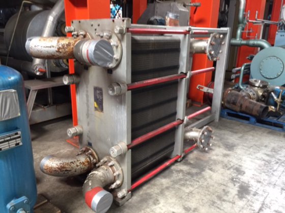 2004年阿法拉伐MK15-BWFGR/二手板式冷却器/板式交换器