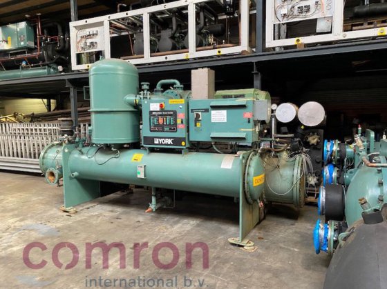 2004年约克YNRDRDS55CIA / 二手水冷式冷水机