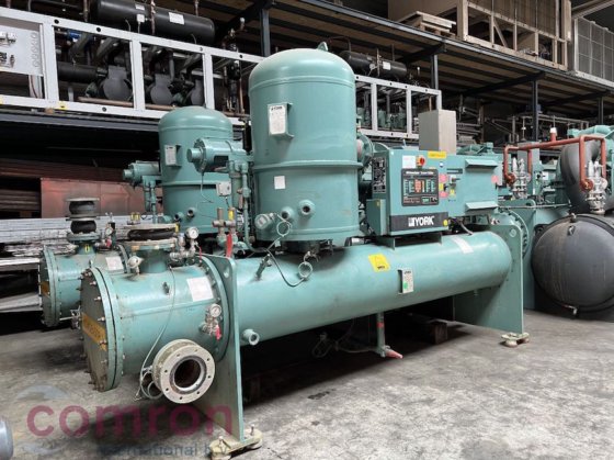 2004年约克YNRDRDS55CIA / 二手水冷式冷水机