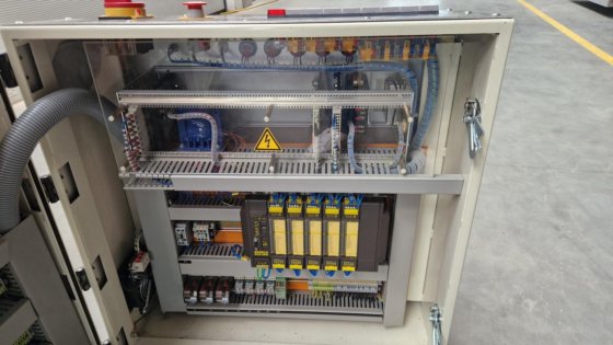 PESTER PEWO-PACK 200 SN 拉伸捆扎机