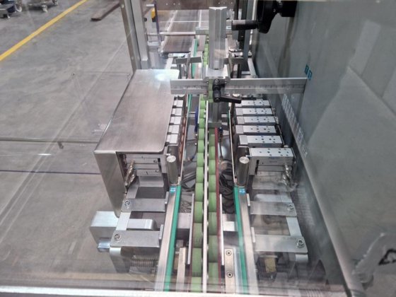 PESTER PEWO - FPC 第五面板拼版机