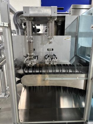 UHLMANN C 2504 カートナー