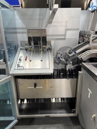 UHLMANN C 2504 カートナー