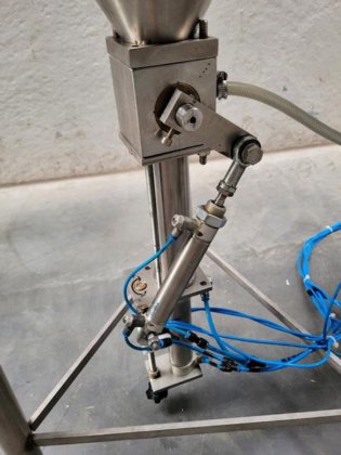 半自动软管灌装机