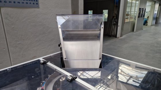 MONTECH Messbecher-Aufsetzer