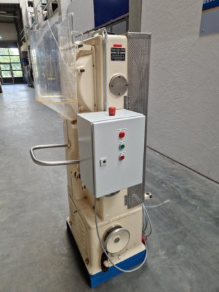 FETTE E II 偏心压片机