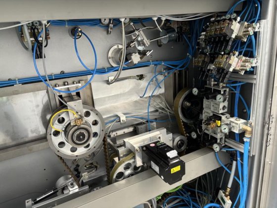 UHLMANN B 1240 吸塑机