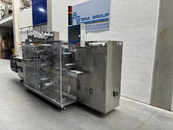 UHLMANN B 1240 吸塑机