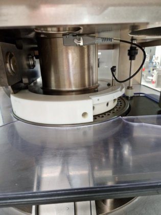 KORSCH PH 300 旋转式压片机