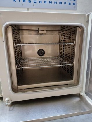 HERAEUS SUT 6060 空气循环干燥箱