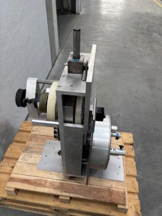 UHLMANN C 2205 纸箱进料器，旋转式，用于折叠纸箱装箱机