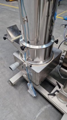 KRÄMER E2000-1250、ロックメット 30+ メタルチェック付タブレットハイデダスター