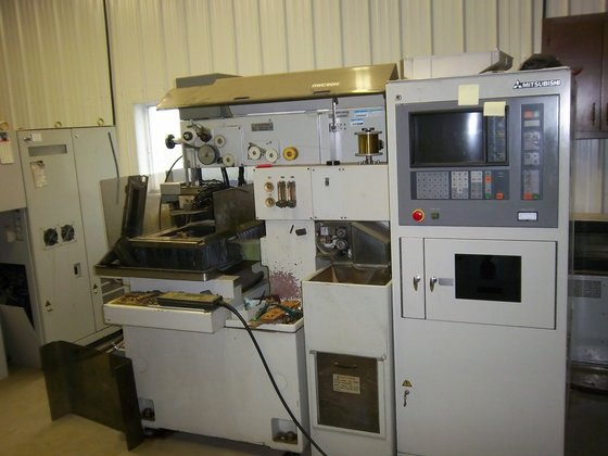 1988 Mitsubishi Model DWC-90H CNC
