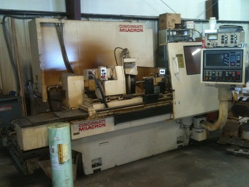 12" x 20" Cincinnati Milacron