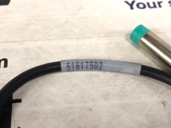 Universal Instruments 51617502