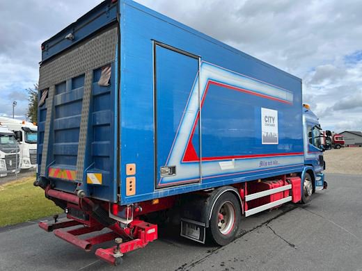 2015 Scania P320