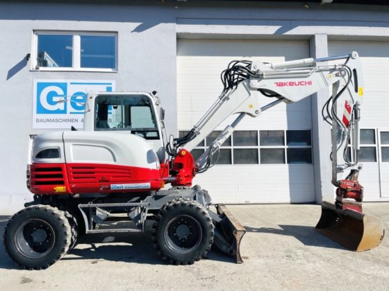 2016 Takeuchi TB295W