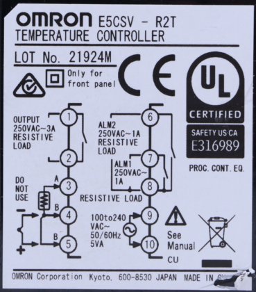 OMRON E5CSV-R2T TEMPERATURE CONTROLLER