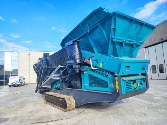 2011 Powerscreen Warrior 800