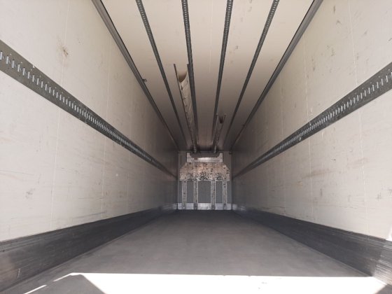 2017 Carrier Vector 1550