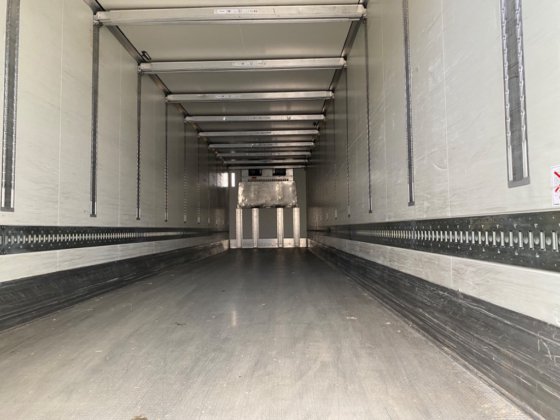 2020 Carrier Vector 1550