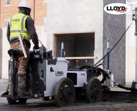 Somero S-940E 电动激光熨平板