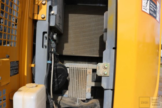 2012 DEERE 135D GRAAFMACHINE