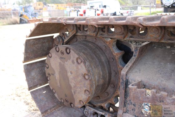 2012 DEERE 135D GRAAFMACHINE