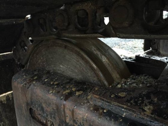 2012 DEERE 135D BAGGER