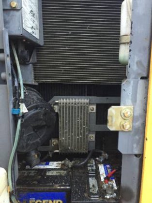 2012 DEERE 135D GRAAFMACHINE