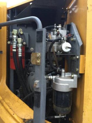 2012 DEERE 135D GRAAFMACHINE