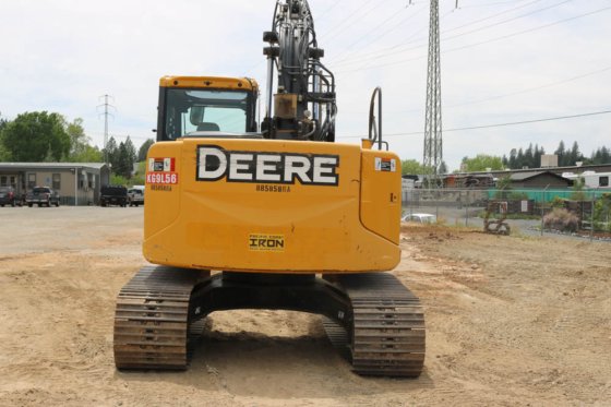 2012 DEERE 135D GRAAFMACHINE