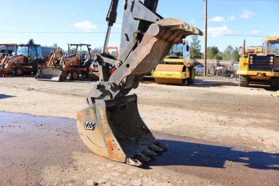 2012 DEERE 135D GRAAFMACHINE