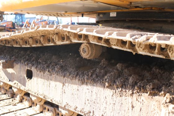 2012 DEERE 135D GRAAFMACHINE