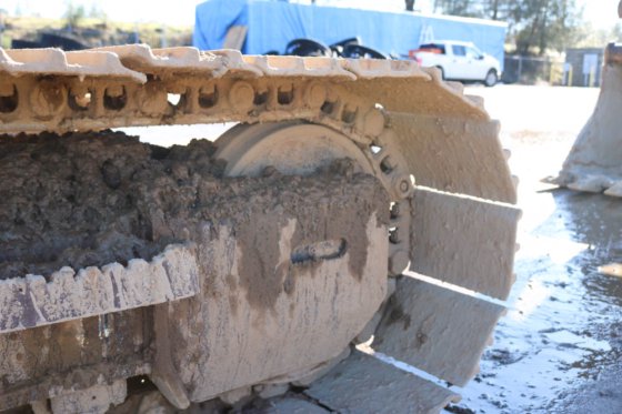 2012 DEERE 135D GRAAFMACHINE