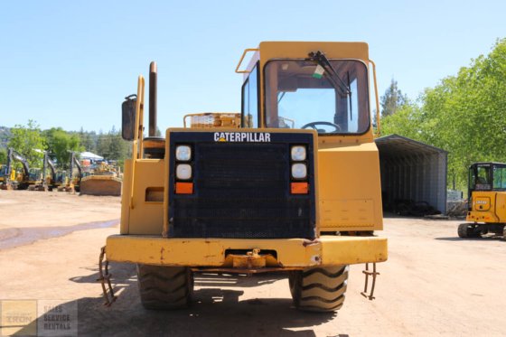 2004 CAT 613C SCHRAPER